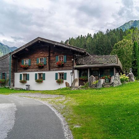 Rustic Farmhouse With Sauna In Bramberg Neukirchen am Großvenediger Exteriör bild